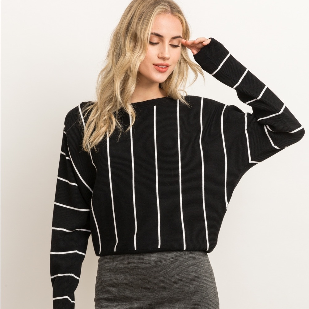 Hem & Thread Contemporary Vertical Stripe Sweater - Picture 3 of 5